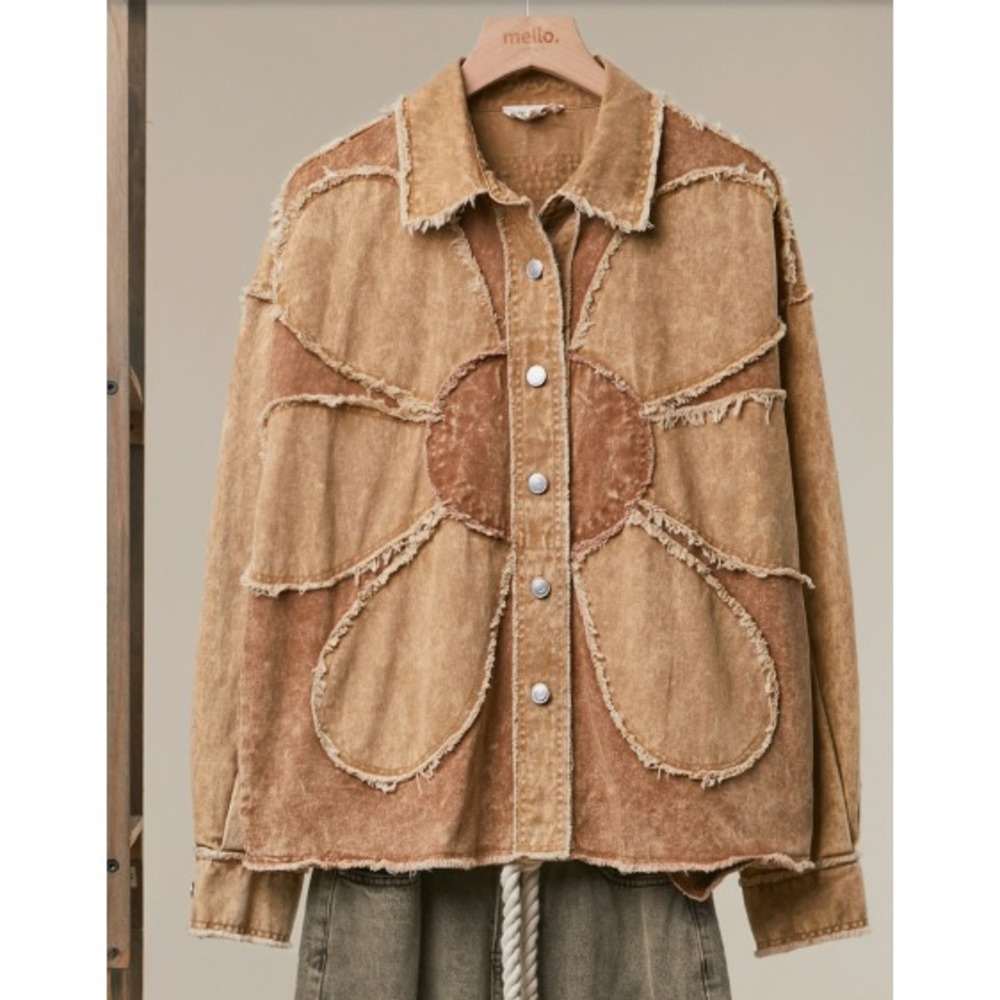 Mello Tan Denim Flower Appliqué Shirt Jacket / Shacket - LARGE - PTP 25" (BB3)